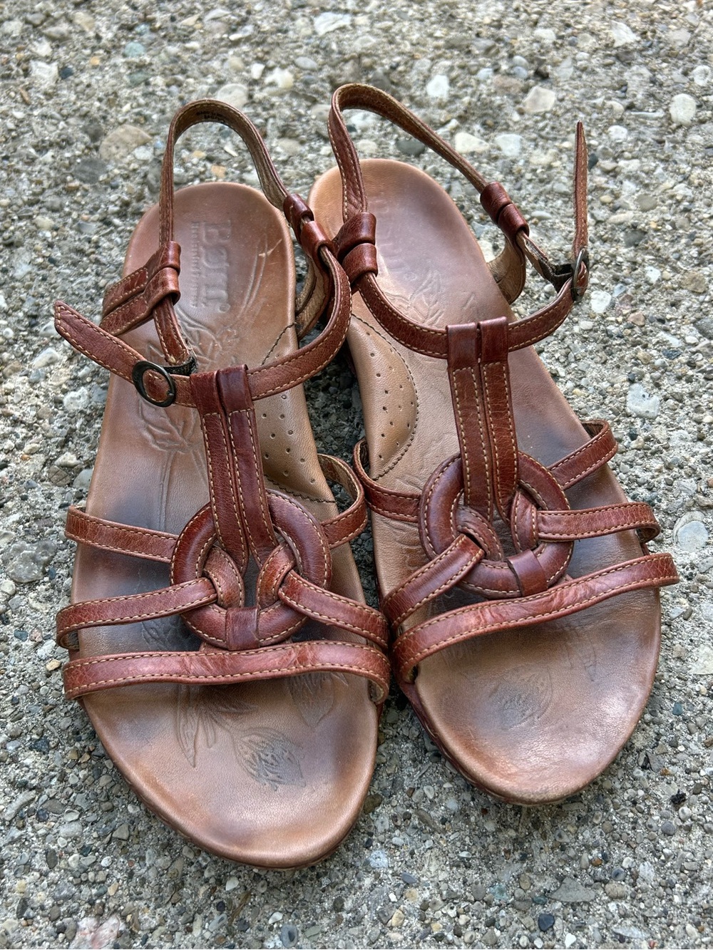 BORN Talca Cognac Brown Leather T-Strap Knot Sandals Size 9.5 EU 40